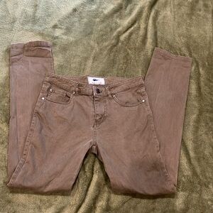 Southern lure size 12 brown pants